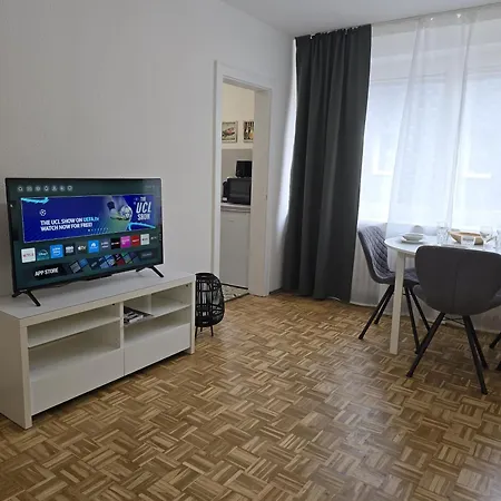 Art - Helles Mit Balkon & Netflix * Duisburg